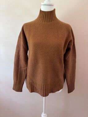 Everlane The Stroopwafel Turtleneck in Cashmere Tan Camel Brown Small